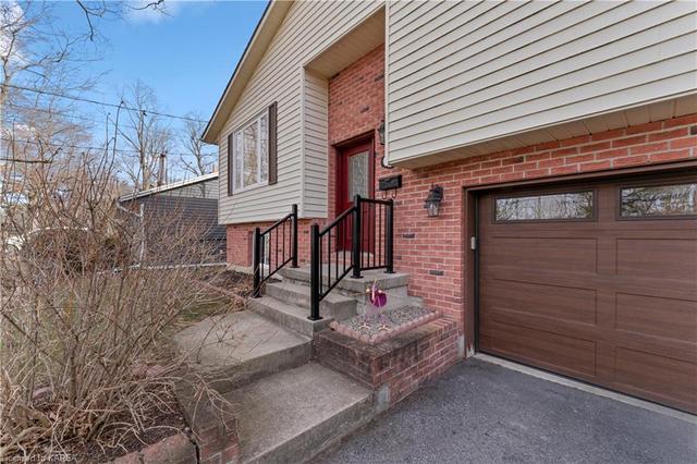744 Tacoma Crescent, House detached with 3 bedrooms, 1 bathrooms and 6 parking in Kingston ON | Image 12