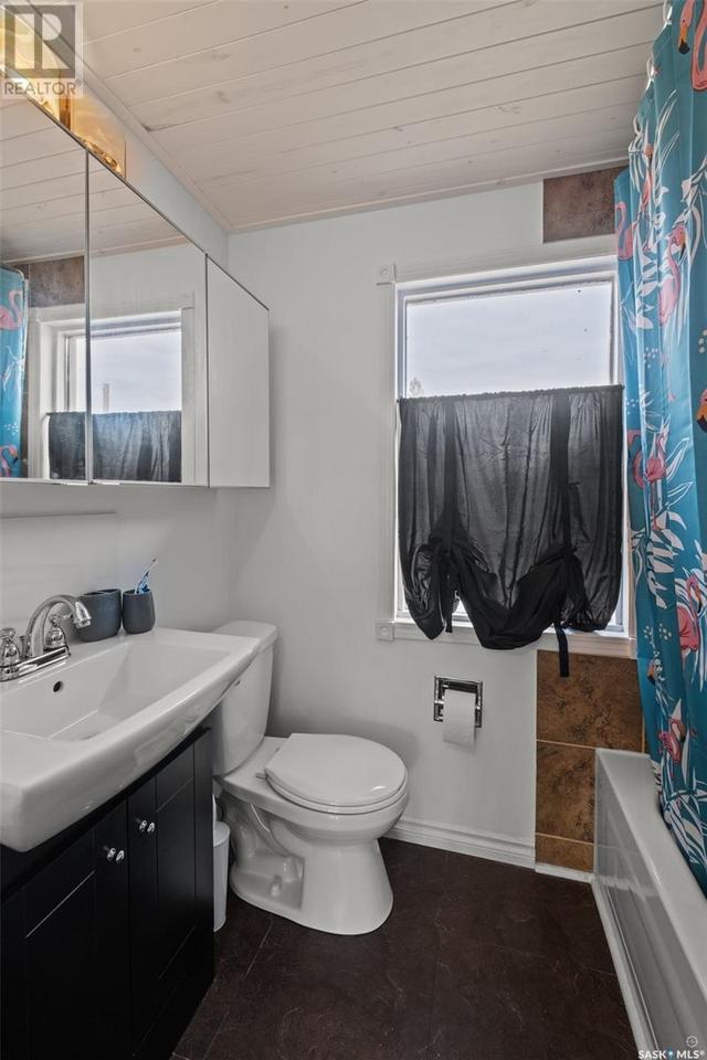 1117 7th Street E, House detached with 2 bedrooms, 1 bathrooms and null parking in Prince Albert SK | Image 22