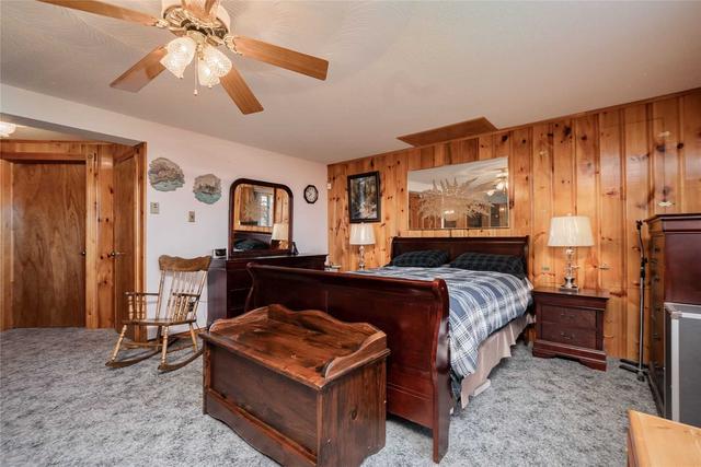 17012 Highway 41, House detached with 3 bedrooms, 3 bathrooms and 35 parking in Addington Highlands ON | Image 20