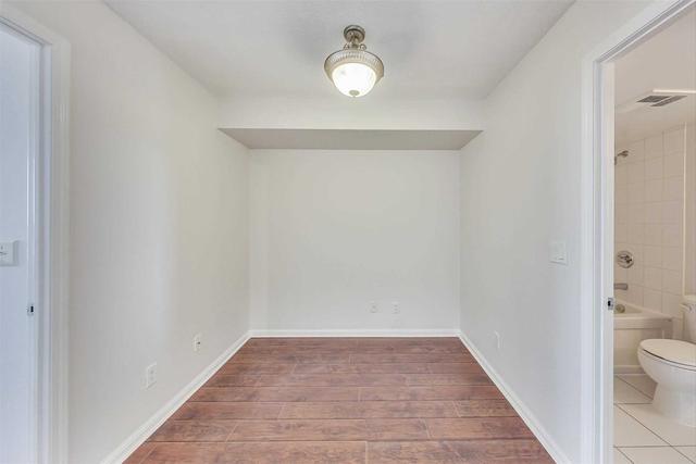 808 - 4 Elsinore Path, Condo with 1 bedrooms, 1 bathrooms and 1 parking in Toronto ON | Image 31