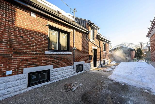 151 Tuxedo Ave S, House detached with 4 bedrooms, 3 bathrooms and 5 parking in Hamilton ON | Image 33