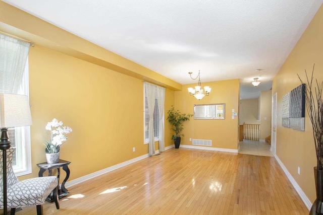381 Gilpin Dr, House detached with 3 bedrooms, 4 bathrooms and 5 parking in Newmarket ON | Image 24