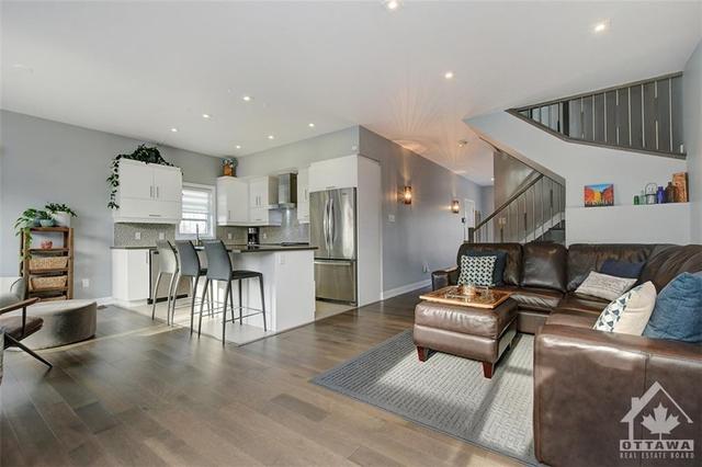 20 Aquamarine Private, Home with 4 bedrooms, 4 bathrooms and 2 parking in Ottawa ON | Image 7