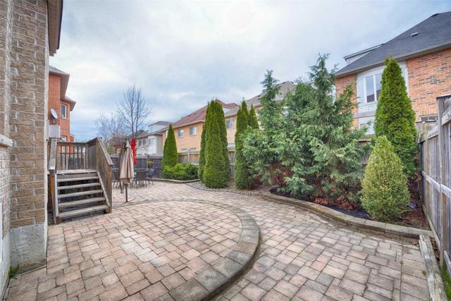 363 Summeridge Dr, House detached with 4 bedrooms, 5 bathrooms and 3 parking in Vaughan ON | Image 2