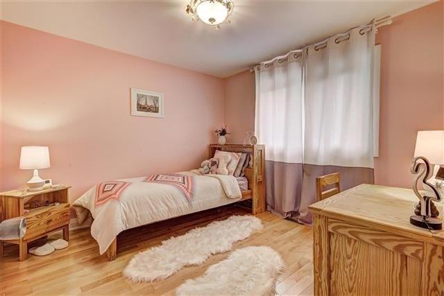 59 Tribbling Cres, House detached with 4 bedrooms, 3 bathrooms and 4 parking in Aurora ON | Image 17