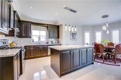 11 Green Ash Cres, House detached with 4 bedrooms, 6 bathrooms and 9 parking in Richmond Hill ON | Image 16