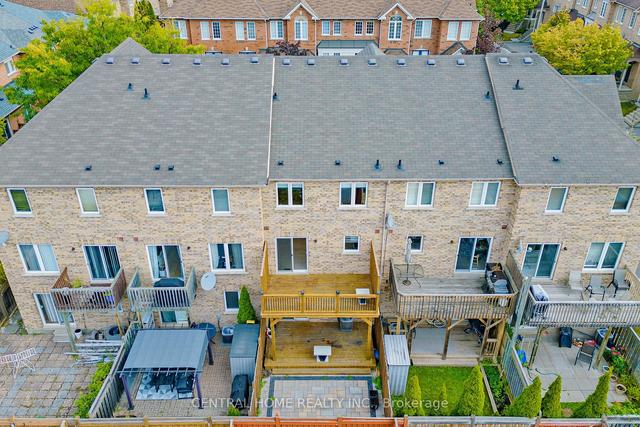 52 - 19 Foxchase Ave, Townhouse with 3 bedrooms, 3 bathrooms and 2 parking in Vaughan ON | Image 28