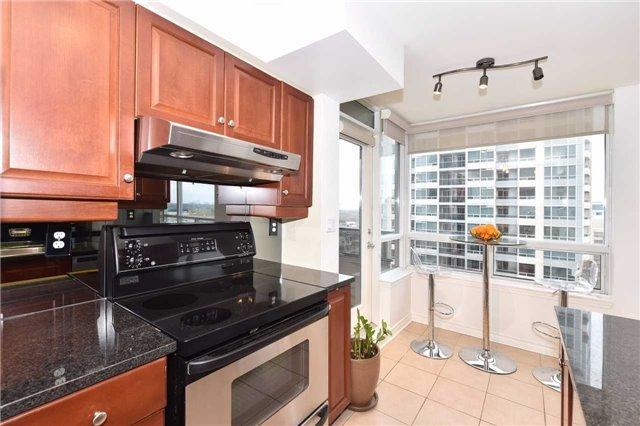 1001 - 8 Rean Dr, Condo with 2 bedrooms, 2 bathrooms and 1 parking in Toronto ON | Image 4
