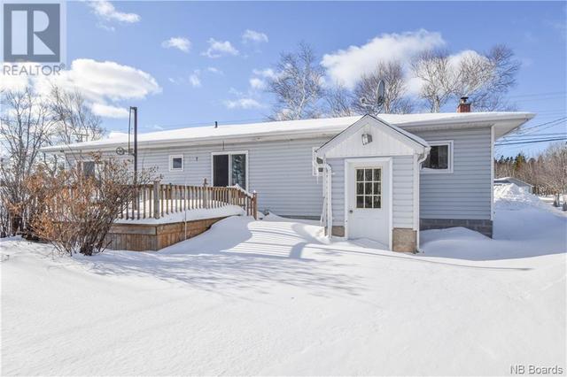 11542 - 11 Route, House detached with 3 bedrooms, 1 bathrooms and null parking in Inkerman NB | Image 10