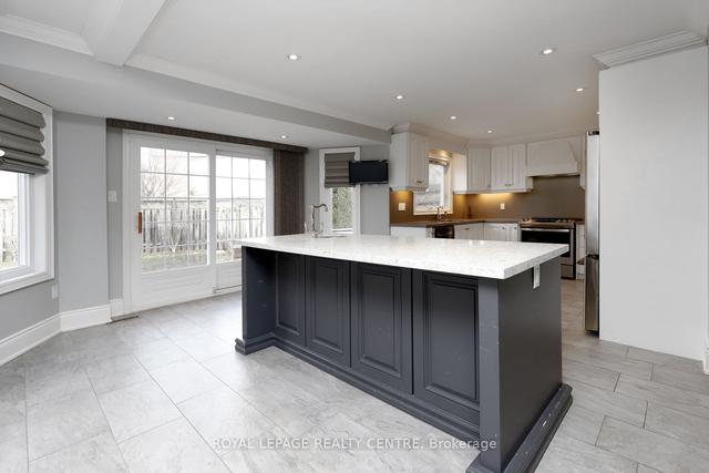 2577 Burnford Tr, House detached with 4 bedrooms, 4 bathrooms and 4 parking in Mississauga ON | Image 7