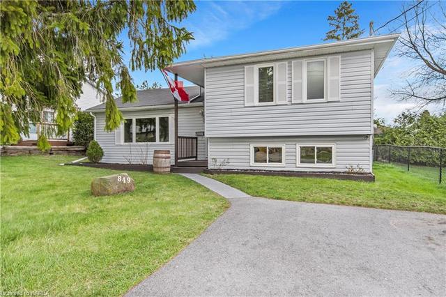 849 Queen Street, House detached with 3 bedrooms, 2 bathrooms and 4 parking in Gananoque ON | Image 23