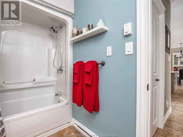 105 - 65 Diamond Head Crt, Condo with 2 bedrooms, 1 bathrooms and null parking in Moncton NB | Image 14