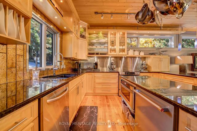 916 Siberia Rd, House detached with 6 bedrooms, 5 bathrooms and 8 parking in Madawaska Valley ON | Image 38