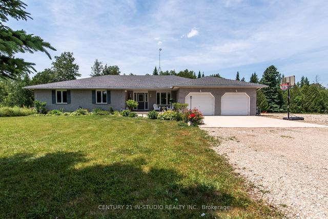 193416 Sideroad 30 Ndr, House detached with 3 bedrooms, 3 bathrooms and 12 parking in West Grey ON | Image 12