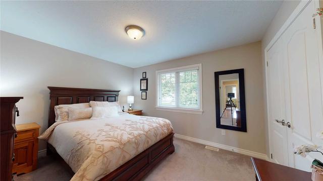 6 Marsh Crt, House detached with 3 bedrooms, 2 bathrooms and 5 parking in Kawartha Lakes ON | Image 16