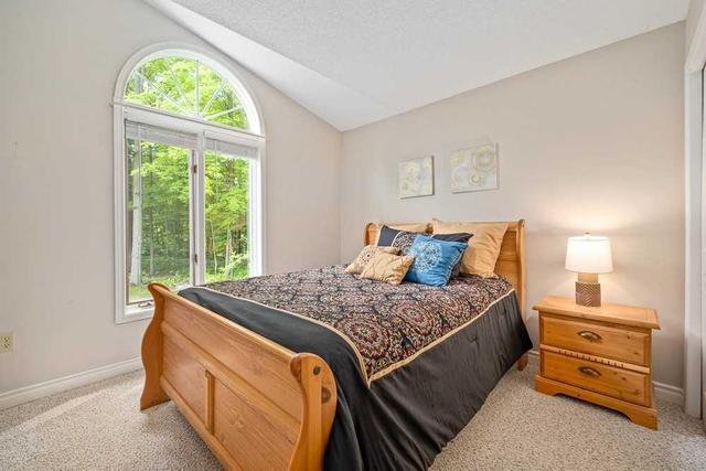 12 Birdie Dr, House detached with 3 bedrooms, 2 bathrooms and 12 parking in Kawartha Lakes ON | Image 16