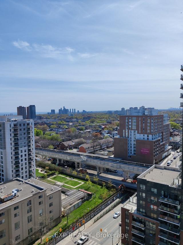 1806 - 1410 Dupont St, Condo with 2 bedrooms, 2 bathrooms and 1 parking in Toronto ON | Image 6