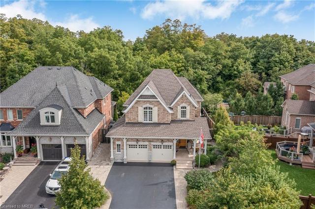 5 Lookout Court, House detached with 4 bedrooms, 4 bathrooms and 7 parking in Halton Hills ON | Image 2