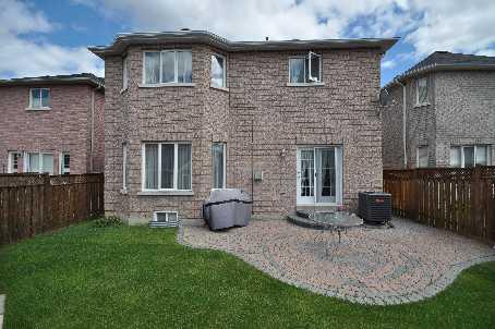 67 Olde Town Rd, House detached with 4 bedrooms, 3 bathrooms and 4 parking in Brampton ON | Image 8