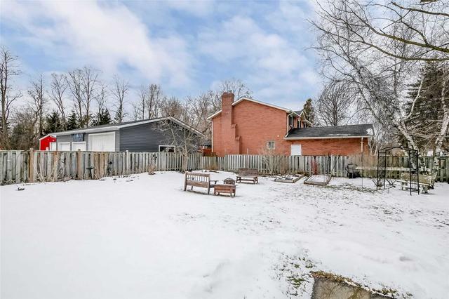 18 Bradford St, House detached with 3 bedrooms, 1 bathrooms and 2 parking in East Gwillimbury ON | Image 14