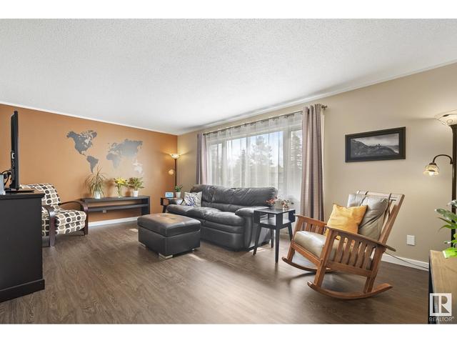 114 Great Oaks, House attached with 3 bedrooms, 1 bathrooms and null parking in Edmonton AB | Image 18