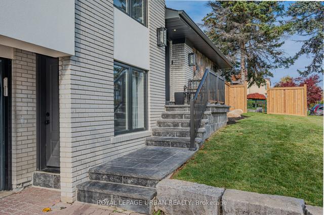 86 Comay Rd, House detached with 3 bedrooms, 4 bathrooms and 4 parking in Toronto ON | Image 34