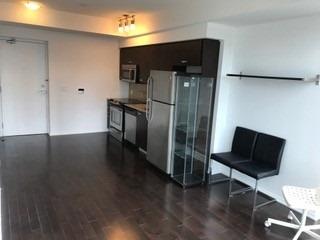 1909 - 832 Bay St, Condo with 1 bedrooms, 1 bathrooms and 0 parking in Toronto ON | Image 9