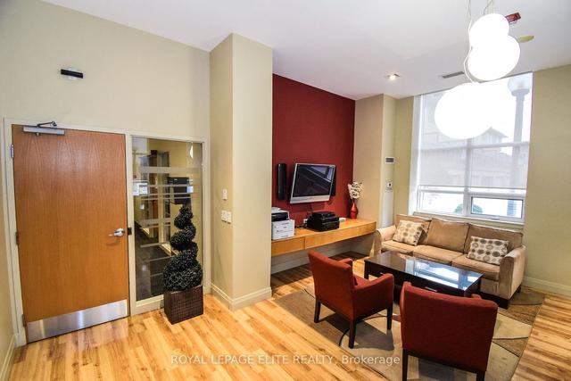 203 - 4 Elsinore Path, Condo with 2 bedrooms, 1 bathrooms and 1 parking in Toronto ON | Image 30