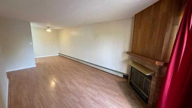 202 - 3002 56 Avenue, Condo with 2 bedrooms, 1 bathrooms and 1 parking in Lloydminster (Part) AB | Image 9