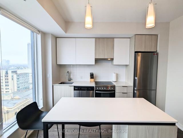 1603 - 203 College St, Condo with 1 bedrooms, 1 bathrooms and 0 parking in Toronto ON | Image 17