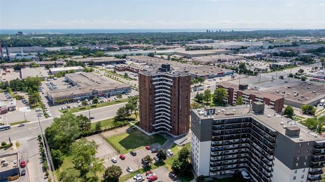 508 - 3025 Queen Frederica Dr, Condo with 3 bedrooms, 2 bathrooms and 1 parking in Mississauga ON | Image 15