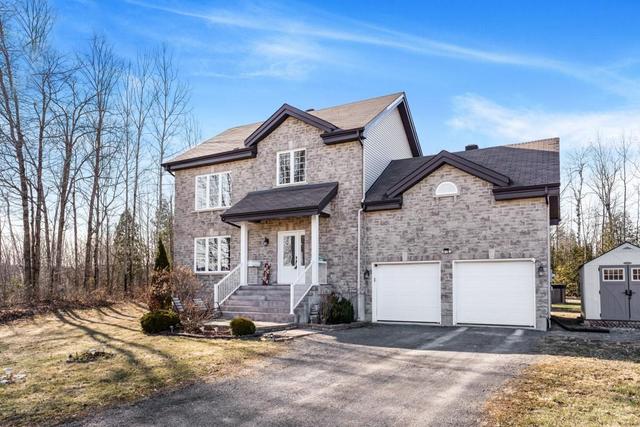 771 Du Bercail Street, House detached with 3 bedrooms, 2 bathrooms and 6 parking in Champlain ON | Image 1