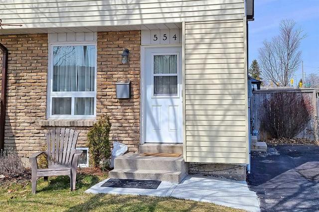 554 Balsam Cres, House semidetached with 3 bedrooms, 2 bathrooms and 2 parking in Oshawa ON | Image 12