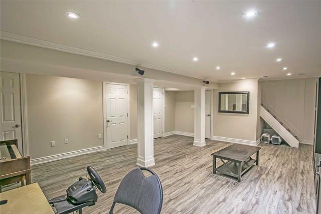 398 Bartley Bull Pkwy, House detached with 4 bedrooms, 3 bathrooms and 4 parking in Brampton ON | Image 7