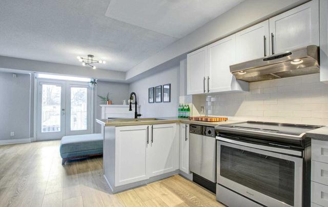 2503 - 25 Sudbury St, Townhouse with 2 bedrooms, 1 bathrooms and 1 parking in Toronto ON | Image 4