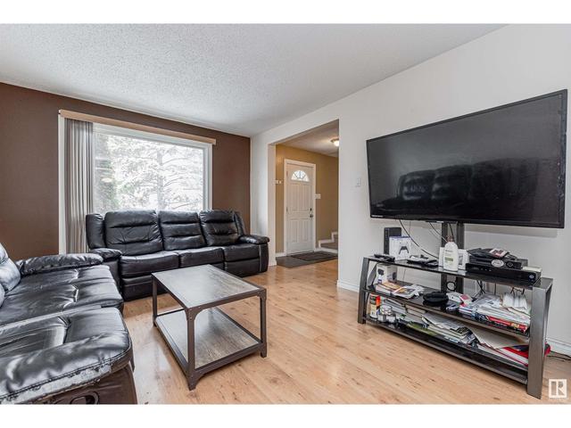 15203 54 St Nw, House attached with 3 bedrooms, 1 bathrooms and null parking in Edmonton AB | Image 14