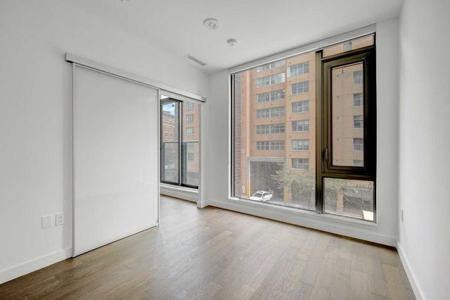 213 - 2a Church St, Condo with 1 bedrooms, 2 bathrooms and 0 parking in Toronto ON | Image 3