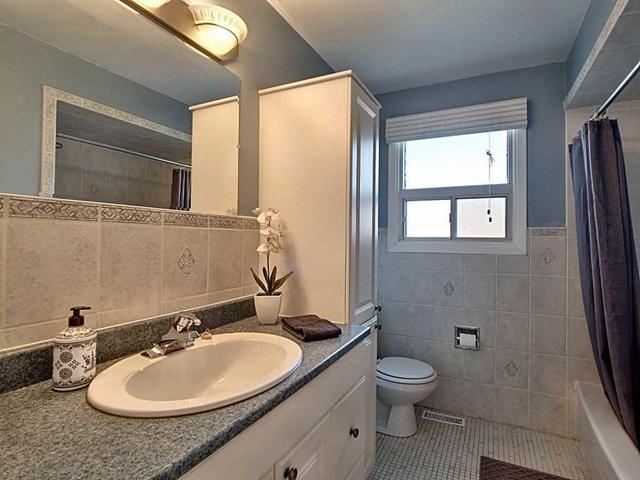 3284 Silverado Dr, House detached with 3 bedrooms, 2 bathrooms and 4 parking in Mississauga ON | Image 10