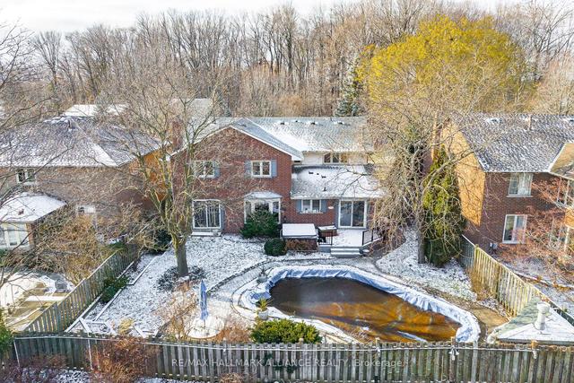 407 Bonny Meadow Rd, House detached with 4 bedrooms, 4 bathrooms and 6 parking in Oakville ON | Image 31