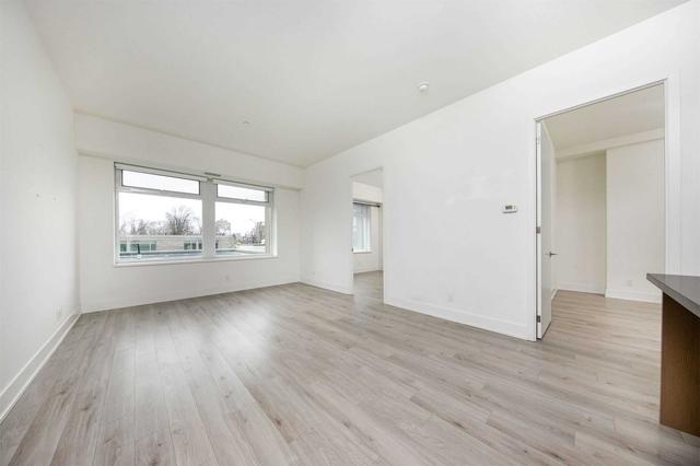 319 - 111 St Clair Ave W, Condo with 2 bedrooms, 2 bathrooms and 1 parking in Toronto ON | Image 2