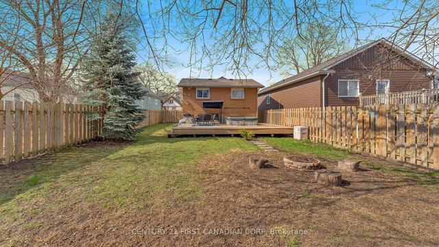 64 Josephine St, House detached with 2 bedrooms, 2 bathrooms and 3 parking in London ON | Image 27