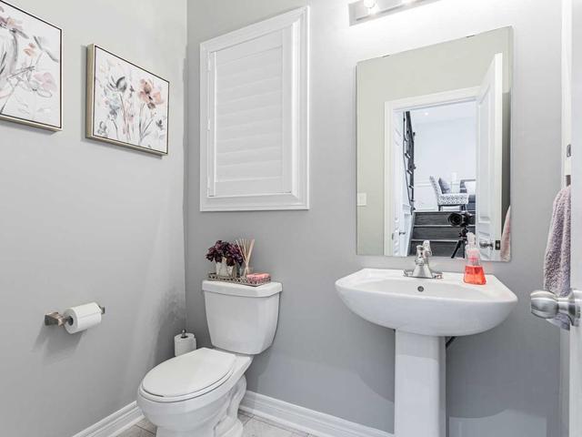 533 Cornell Centre Blvd, House detached with 4 bedrooms, 4 bathrooms and 6 parking in Markham ON | Image 2