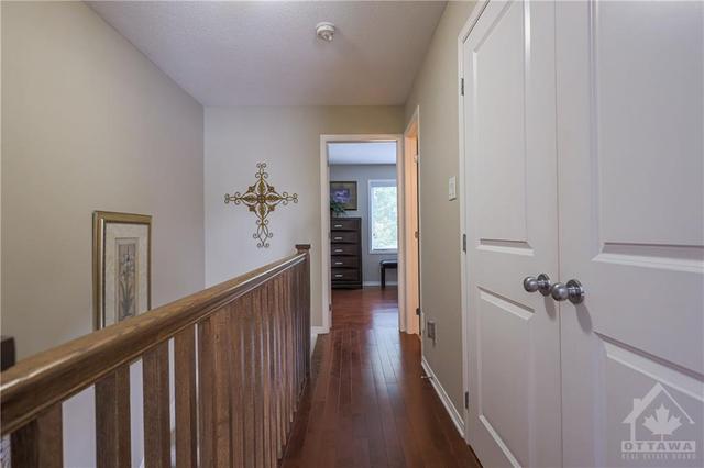 64 Songbird Private, Townhouse with 2 bedrooms, 2 bathrooms and 3 parking in Ottawa ON | Image 17
