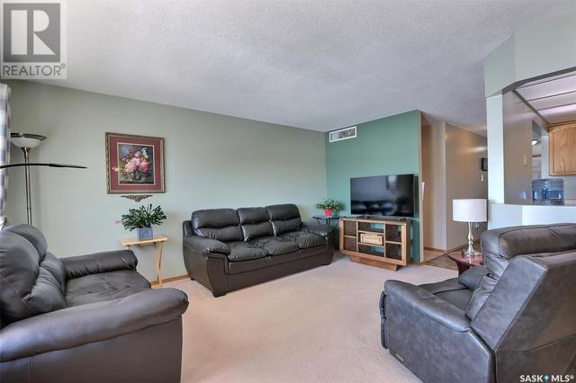 312 - 305 34th Street W, Condo with 2 bedrooms, 2 bathrooms and null parking in Prince Albert SK | Image 6