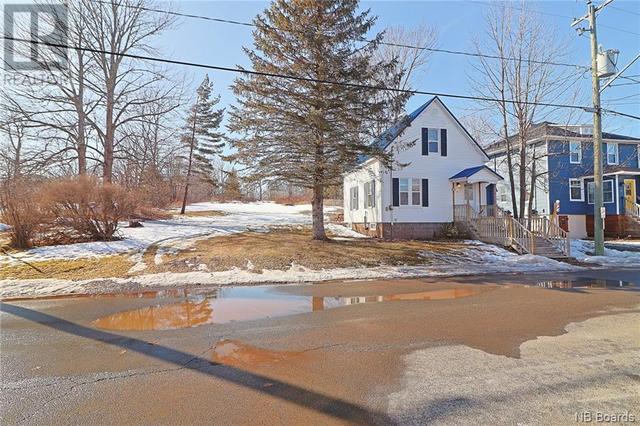 45 Front Street, House detached with 3 bedrooms, 2 bathrooms and null parking in Gagetown NB | Image 35