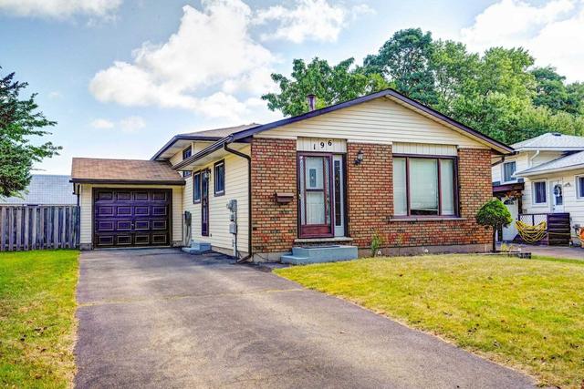 196 St Jerome Cres, House detached with 4 bedrooms, 2 bathrooms and 5 parking in Kitchener ON | Image 1