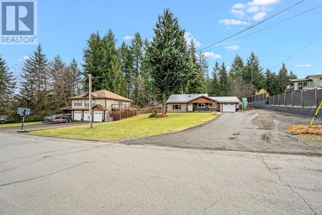 2821 Wellington St, House detached with 6 bedrooms, 4 bathrooms and 16 parking in Cumberland BC | Image 57