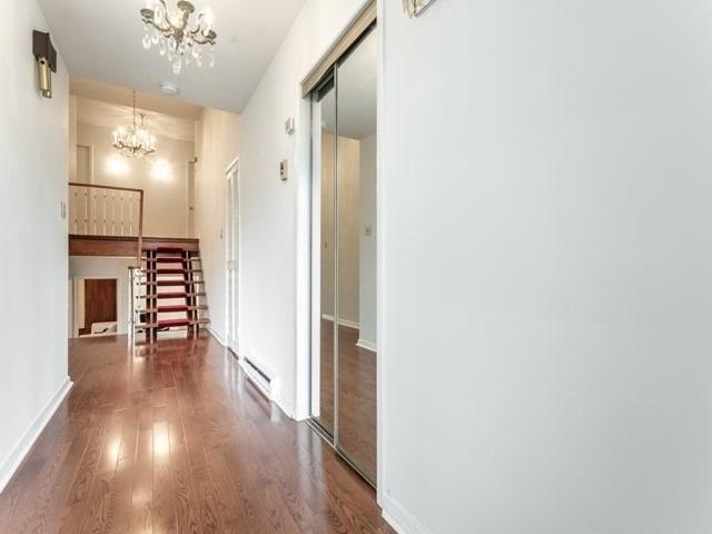 10 Tokay Crt, House detached with 4 bedrooms, 4 bathrooms and 6 parking in Toronto ON | Image 12