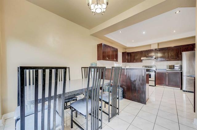 30 Manda Dr, House detached with 4 bedrooms, 4 bathrooms and 6 parking in Vaughan ON | Image 4