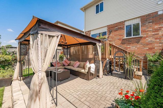 190 Severn Dr, House attached with 3 bedrooms, 4 bathrooms and 3 parking in Guelph ON | Image 35